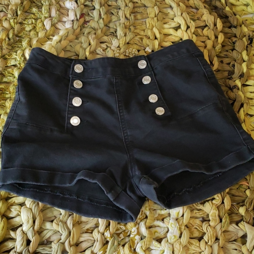 High Waisted Black Shorts by Rue 21 (Size 3/4)